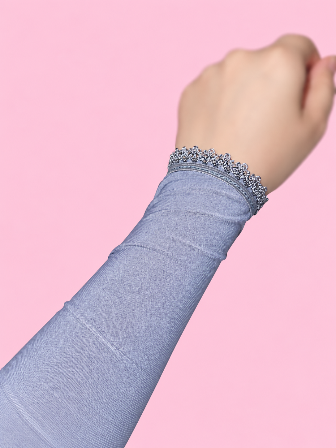 Blue Sleeves with Thin Lace Edges